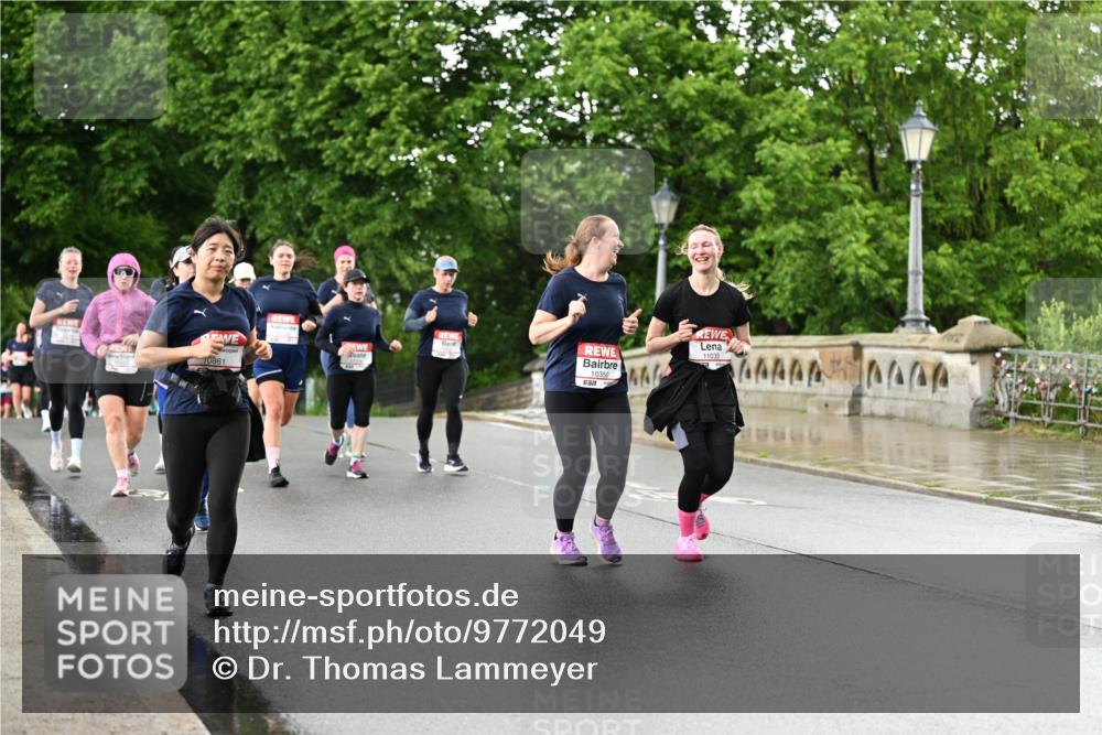 14.06.2026 - REWE Women's Run Dr. Thomas Lammeyer http://msf.ph/oto/9772049 14.06.2026 09:50:15 Laufen 10861, 10350, 57, 11033 meine-sportfotos.de