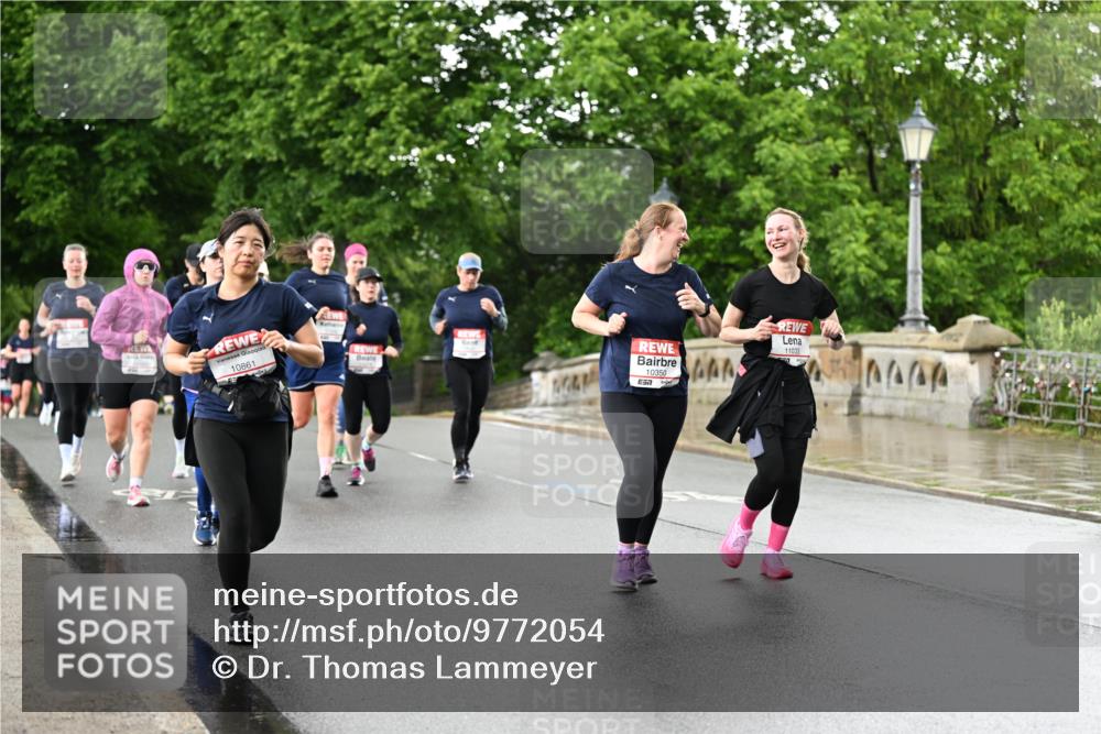 14.06.2026 - REWE Women's Run Dr. Thomas Lammeyer http://msf.ph/oto/9772054 14.06.2026 09:50:15 Laufen 10861, 10350, 11033, 4222 meine-sportfotos.de