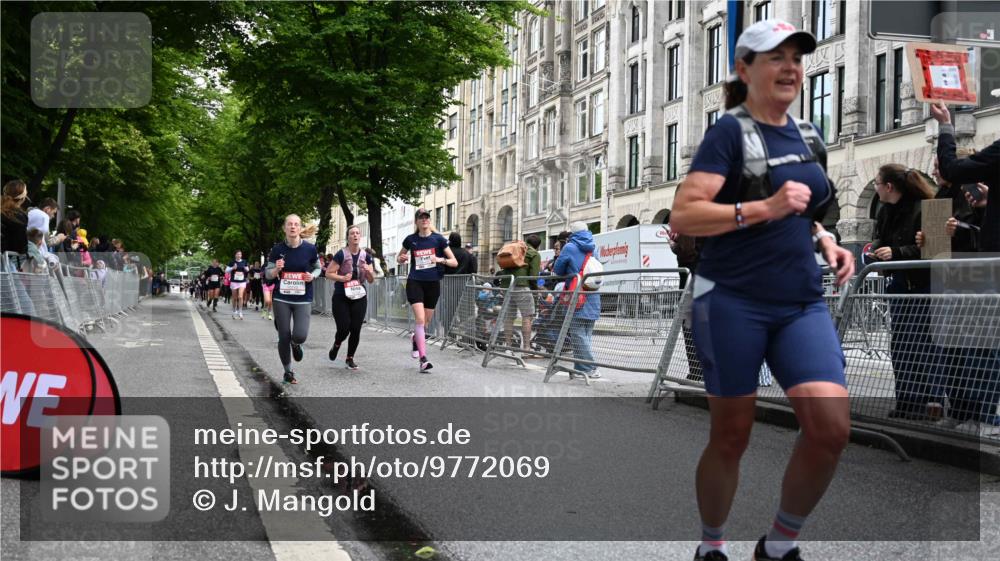 14.06.2026 - REWE Women's Run J. Mangold http://msf.ph/oto/9772069 14.06.2026 10:00:18 Ziel 10030, 10210, 10300, 10433, 10466, 10677, 10709, 11101, 11255, 11518 meine-sportfotos.de