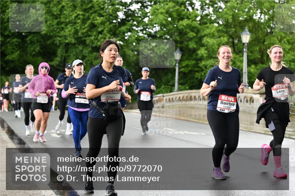 14.06.2026 - REWE Women's Run Dr. Thomas Lammeyer http://msf.ph/oto/9772070 14.06.2026 09:50:16 Laufen 10861, 10350, 11033 meine-sportfotos.de