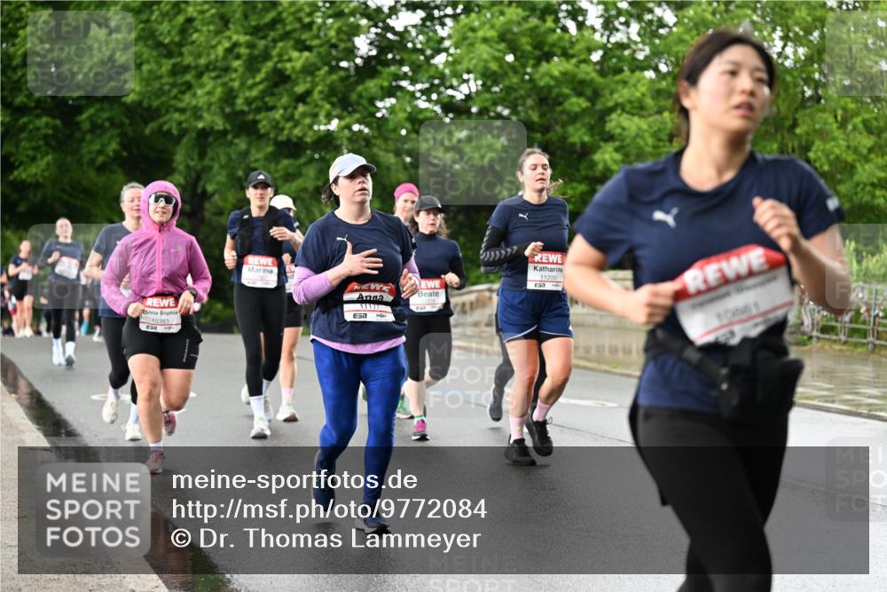 14.06.2026 - REWE Women's Run Dr. Thomas Lammeyer http://msf.ph/oto/9772084 14.06.2026 09:50:17 Laufen 10383, 11177, 11200, 10001 meine-sportfotos.de