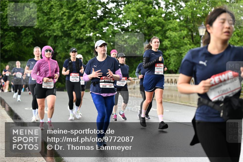14.06.2026 - REWE Women's Run Dr. Thomas Lammeyer http://msf.ph/oto/9772087 14.06.2026 09:50:17 Laufen 10383, 11177, 657, 11200, 10001 meine-sportfotos.de