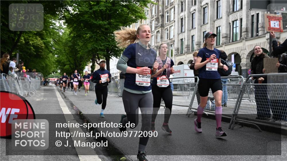 14.06.2026 - REWE Women's Run J. Mangold http://msf.ph/oto/9772090 14.06.2026 10:00:21 Ziel 10030, 10042, 10043, 10210, 10433, 10466, 10709, 11101 meine-sportfotos.de