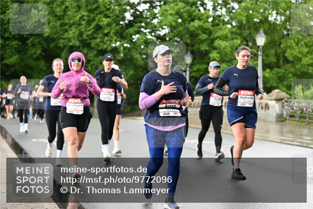 14.06.2026 - REWE Women's Run Dr. Thomas Lammeyer http://msf.ph/oto/9772096 14.06.2026 09:50:18 Laufen 10383, 11177, 7, 11200, 577 meine-sportfotos.de