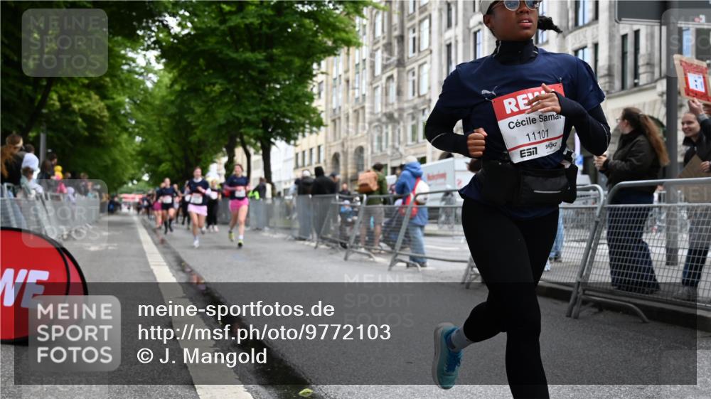 14.06.2026 - REWE Women's Run J. Mangold http://msf.ph/oto/9772103 14.06.2026 10:00:22 Ziel 10030, 10042, 10043, 10210, 10433, 10709, 11101 meine-sportfotos.de