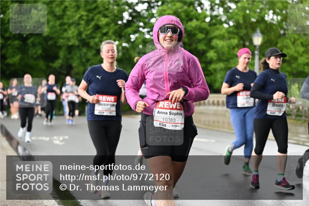 14.06.2026 - REWE Women's Run Dr. Thomas Lammeyer http://msf.ph/oto/9772120 14.06.2026 09:50:19 Laufen 10284, 85, 7, 10383, 11374 meine-sportfotos.de