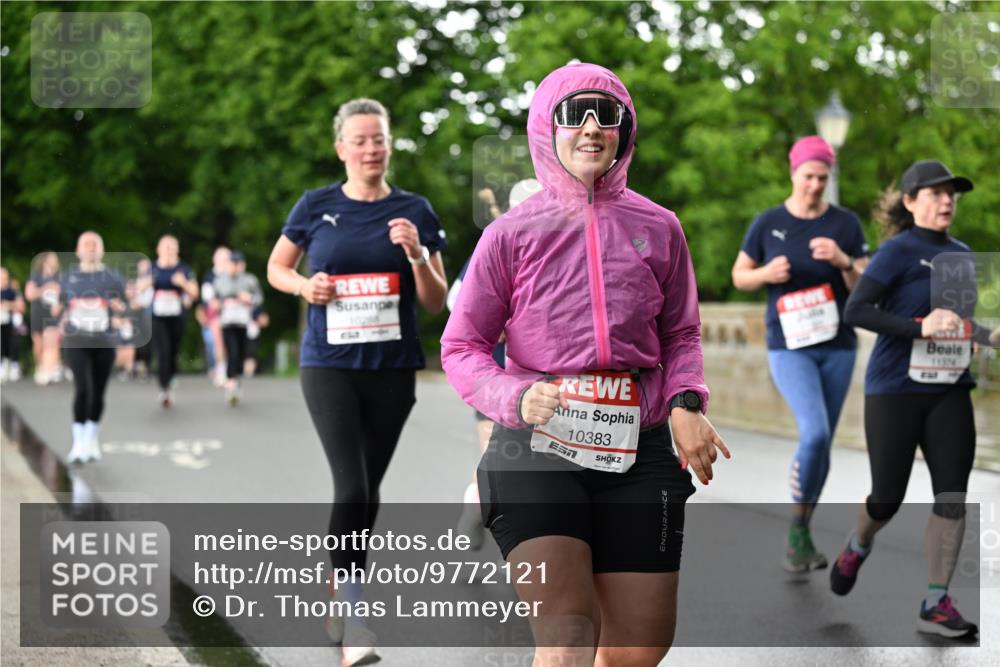 14.06.2026 - REWE Women's Run Dr. Thomas Lammeyer http://msf.ph/oto/9772121 14.06.2026 09:50:20 Laufen 10383, 31324 meine-sportfotos.de