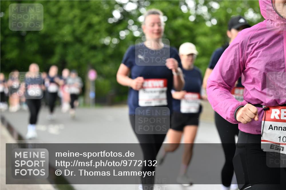 14.06.2026 - REWE Women's Run Dr. Thomas Lammeyer http://msf.ph/oto/9772132 14.06.2026 09:50:20 Laufen 10, 7 meine-sportfotos.de