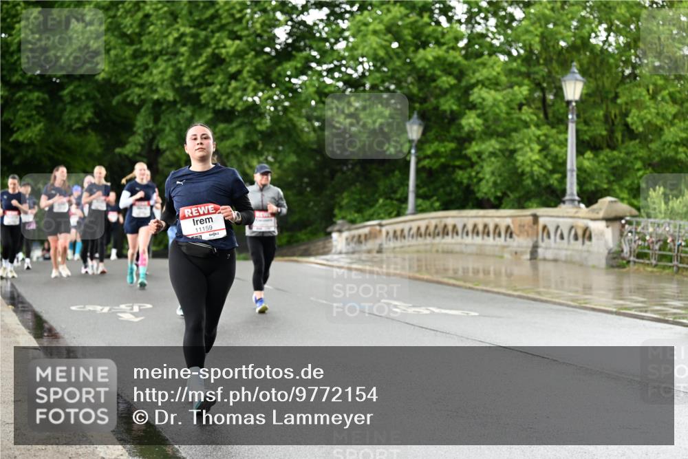 14.06.2026 - REWE Women's Run Dr. Thomas Lammeyer http://msf.ph/oto/9772154 14.06.2026 09:50:22 Laufen 11159, 57 meine-sportfotos.de