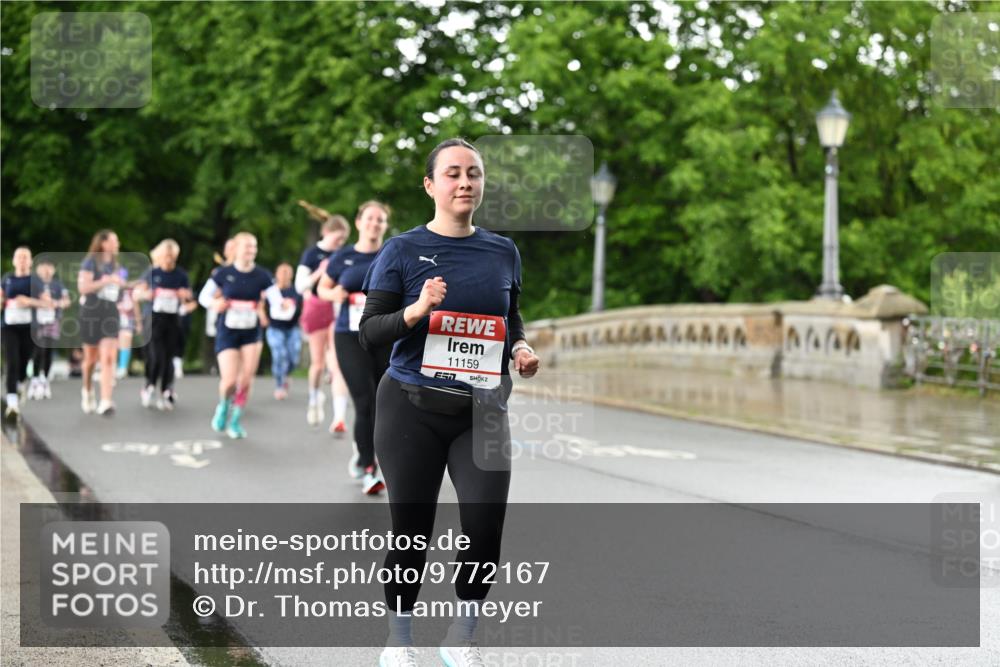 14.06.2026 - REWE Women's Run Dr. Thomas Lammeyer http://msf.ph/oto/9772167 14.06.2026 09:50:23 Laufen 11159, 2 meine-sportfotos.de