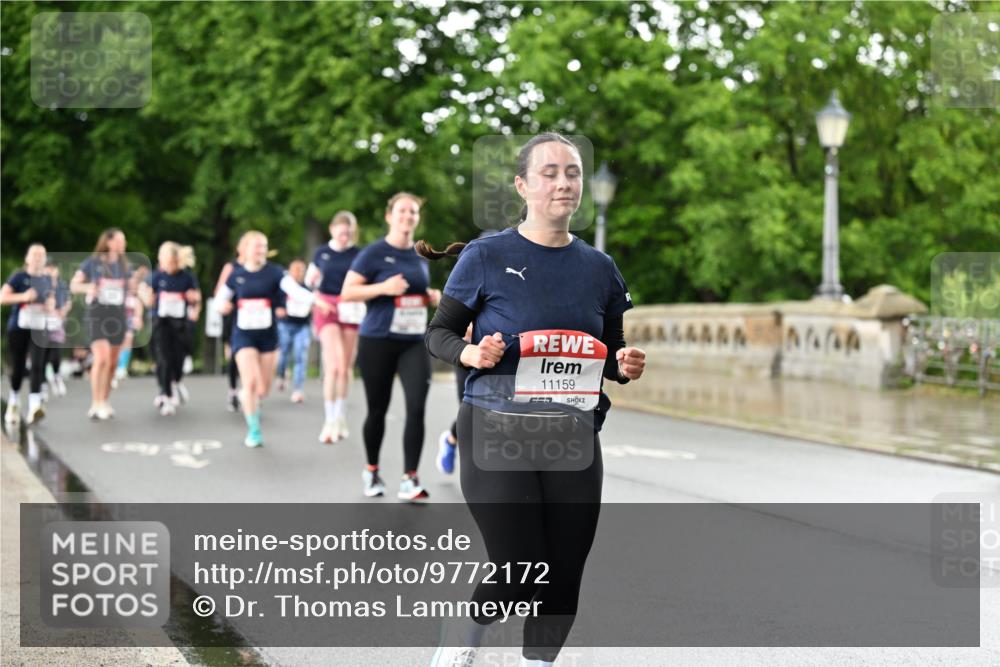 14.06.2026 - REWE Women's Run Dr. Thomas Lammeyer http://msf.ph/oto/9772172 14.06.2026 09:50:24 Laufen 11159 meine-sportfotos.de