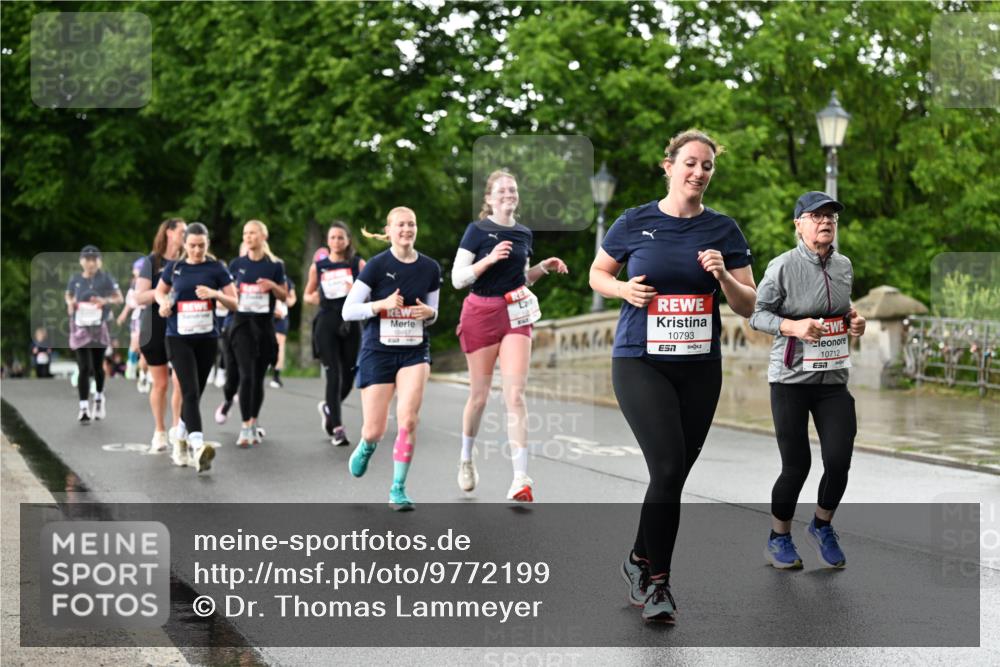 14.06.2026 - REWE Women's Run Dr. Thomas Lammeyer http://msf.ph/oto/9772199 14.06.2026 09:50:26 Laufen 10467, 10793, 10712, 51 meine-sportfotos.de
