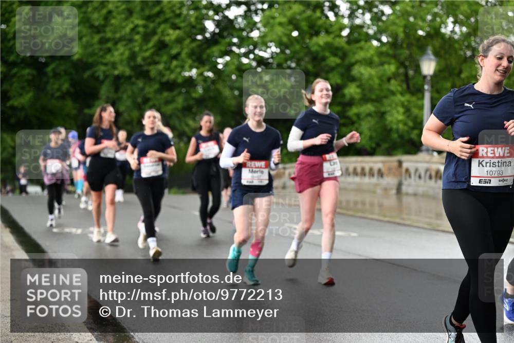 14.06.2026 - REWE Women's Run Dr. Thomas Lammeyer http://msf.ph/oto/9772213 14.06.2026 09:50:26 Laufen 10793 meine-sportfotos.de