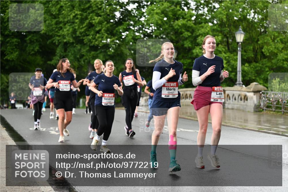 14.06.2026 - REWE Women's Run Dr. Thomas Lammeyer http://msf.ph/oto/9772219 14.06.2026 09:50:27 Laufen 11127, 7, 10467, 7, 10949, 7 meine-sportfotos.de