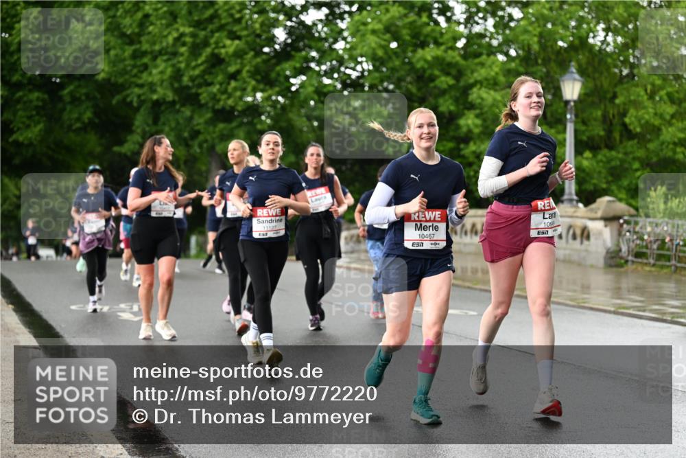 14.06.2026 - REWE Women's Run Dr. Thomas Lammeyer http://msf.ph/oto/9772220 14.06.2026 09:50:27 Laufen 11127, 10467, 7, 1444, 1099, 7 meine-sportfotos.de