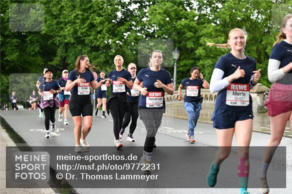 14.06.2026 - REWE Women's Run Dr. Thomas Lammeyer http://msf.ph/oto/9772231 14.06.2026 09:50:28 Laufen 10413, 10890, 11127, 7, 10467 meine-sportfotos.de