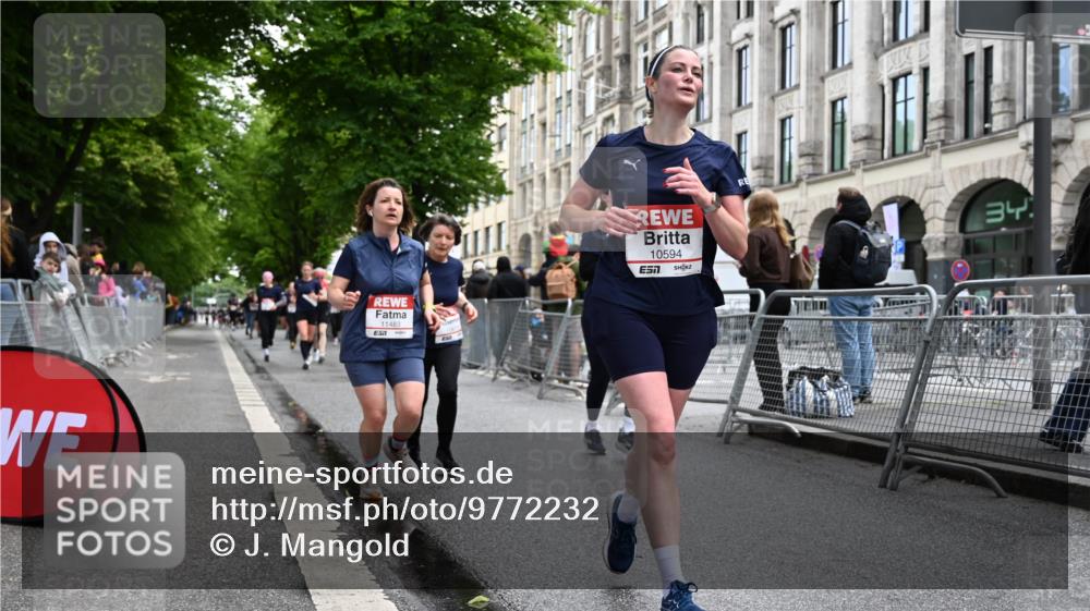 14.06.2026 - REWE Women's Run J. Mangold http://msf.ph/oto/9772232 14.06.2026 10:00:38 Ziel 10162, 10188, 10454, 10594, 10613, 10637, 10663, 10805, 11104, 11483 meine-sportfotos.de