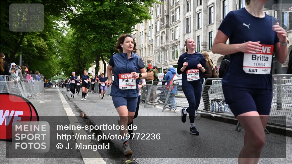14.06.2026 - REWE Women's Run J. Mangold http://msf.ph/oto/9772236 14.06.2026 10:00:38 Ziel 10162, 10188, 10454, 10594, 10613, 10637, 10663, 10805, 11104, 11483 meine-sportfotos.de