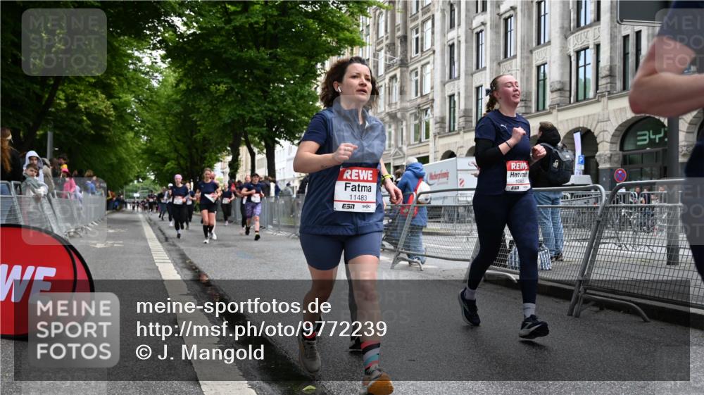 14.06.2026 - REWE Women's Run J. Mangold http://msf.ph/oto/9772239 14.06.2026 10:00:39 Ziel 10162, 10188, 10204, 10393, 10454, 10594, 10613, 10637, 10663, 10805, 11104, 11483 meine-sportfotos.de