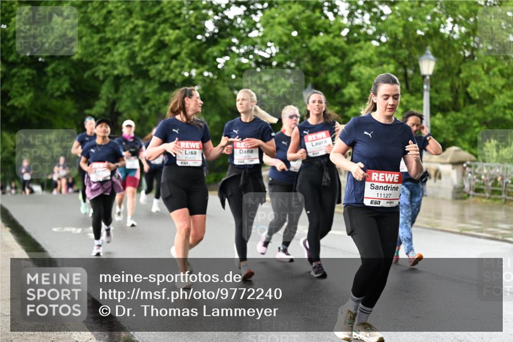 14.06.2026 - REWE Women's Run Dr. Thomas Lammeyer http://msf.ph/oto/9772240 14.06.2026 09:50:28 Laufen 10413, 10000, 11127 meine-sportfotos.de