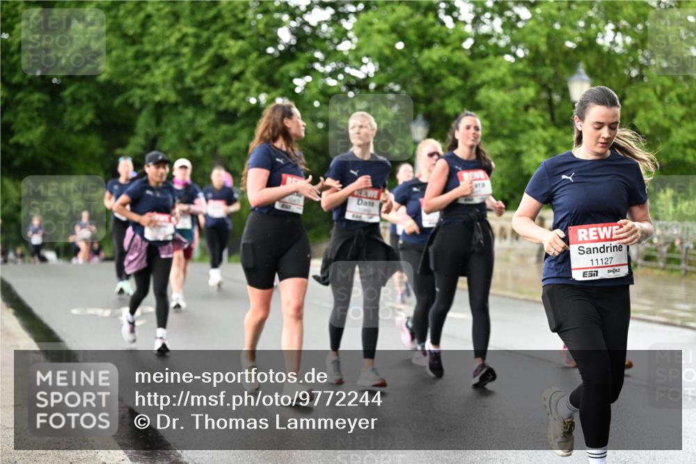 14.06.2026 - REWE Women's Run Dr. Thomas Lammeyer http://msf.ph/oto/9772244 14.06.2026 09:50:29 Laufen 11127 meine-sportfotos.de