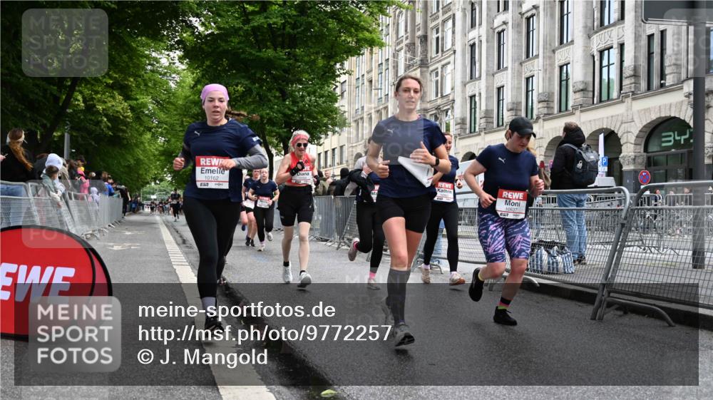 14.06.2026 - REWE Women's Run J. Mangold http://msf.ph/oto/9772257 14.06.2026 10:00:43 Ziel 10162, 10204, 10370, 10393, 10522, 10576, 10613, 10637, 10663, 10805, 11104, 11334, 11440, 11472, 11483 meine-sportfotos.de