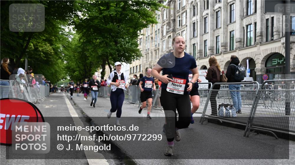 14.06.2026 - REWE Women's Run J. Mangold http://msf.ph/oto/9772299 14.06.2026 10:00:47 Ziel 10162, 10204, 10370, 10393, 10522, 10576, 10637, 10663, 11104, 11150, 11265, 11334, 11440, 11472, 11522 meine-sportfotos.de