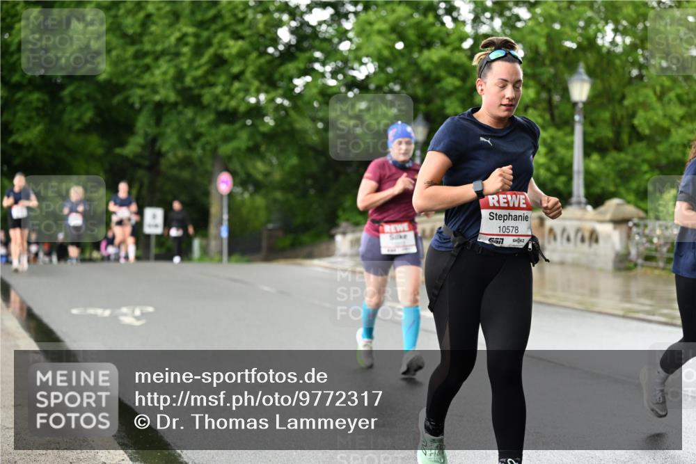 14.06.2026 - REWE Women's Run Dr. Thomas Lammeyer http://msf.ph/oto/9772317 14.06.2026 09:50:34 Laufen 10578, 651 meine-sportfotos.de
