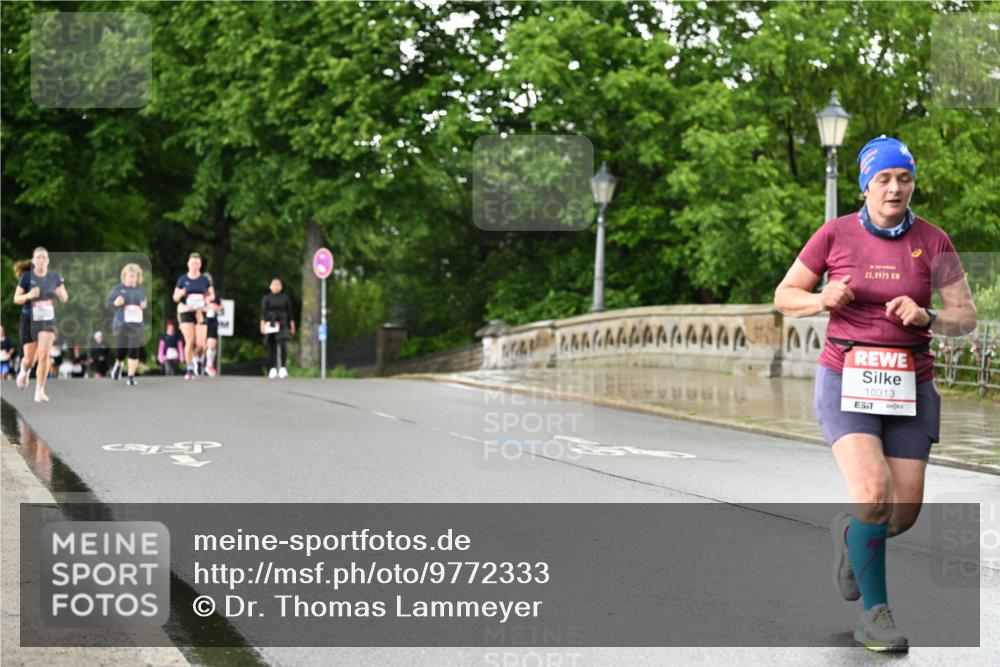 14.06.2026 - REWE Women's Run Dr. Thomas Lammeyer http://msf.ph/oto/9772333 14.06.2026 09:50:35 Laufen 21, 0975, 10313 meine-sportfotos.de