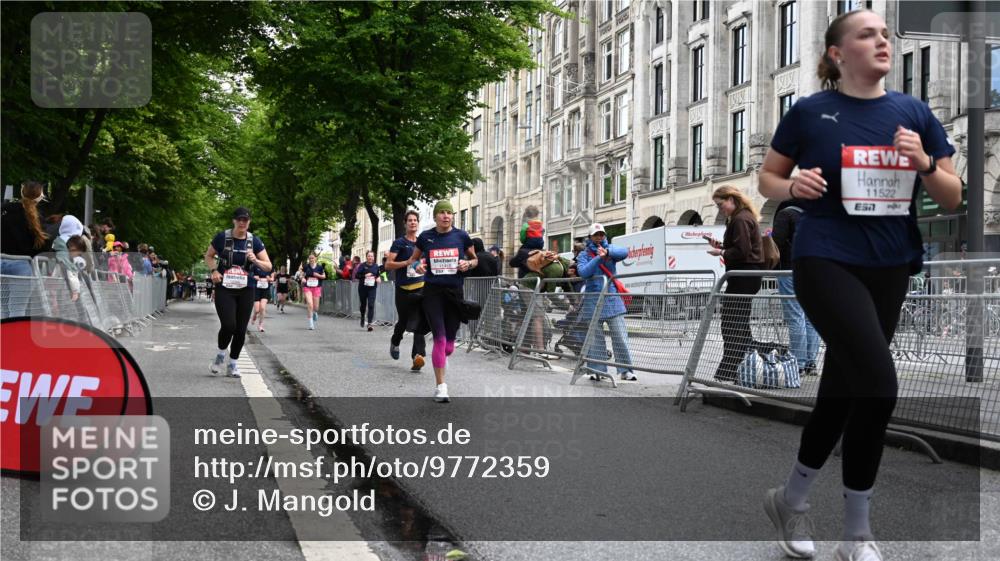 14.06.2026 - REWE Women's Run J. Mangold http://msf.ph/oto/9772359 14.06.2026 10:00:53 Ziel 10068, 10221, 11150, 11265, 11308, 11412, 11522 meine-sportfotos.de