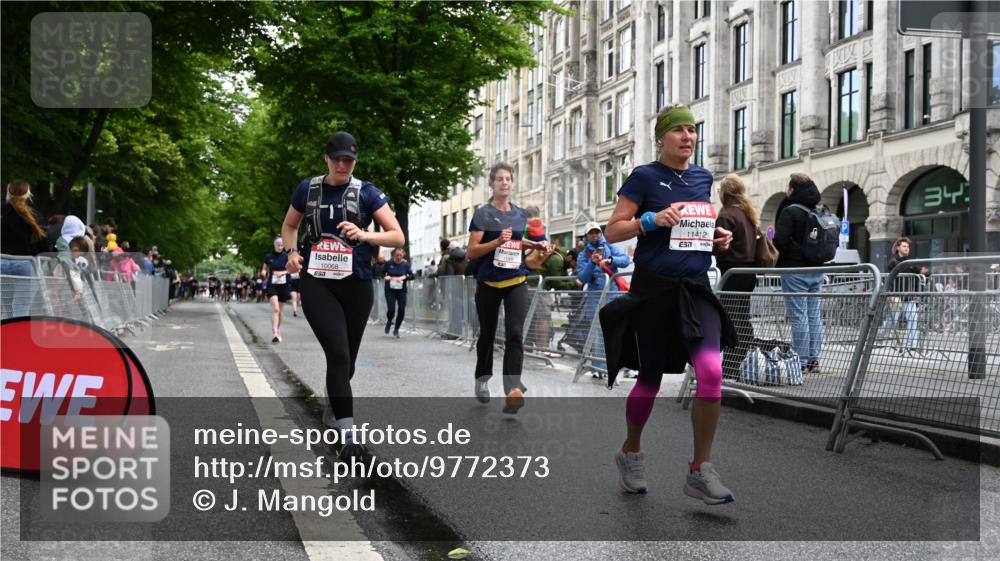 14.06.2026 - REWE Women's Run J. Mangold http://msf.ph/oto/9772373 14.06.2026 10:00:54 Ziel 10068, 10221, 11150, 11265, 11308, 11412, 11522 meine-sportfotos.de
