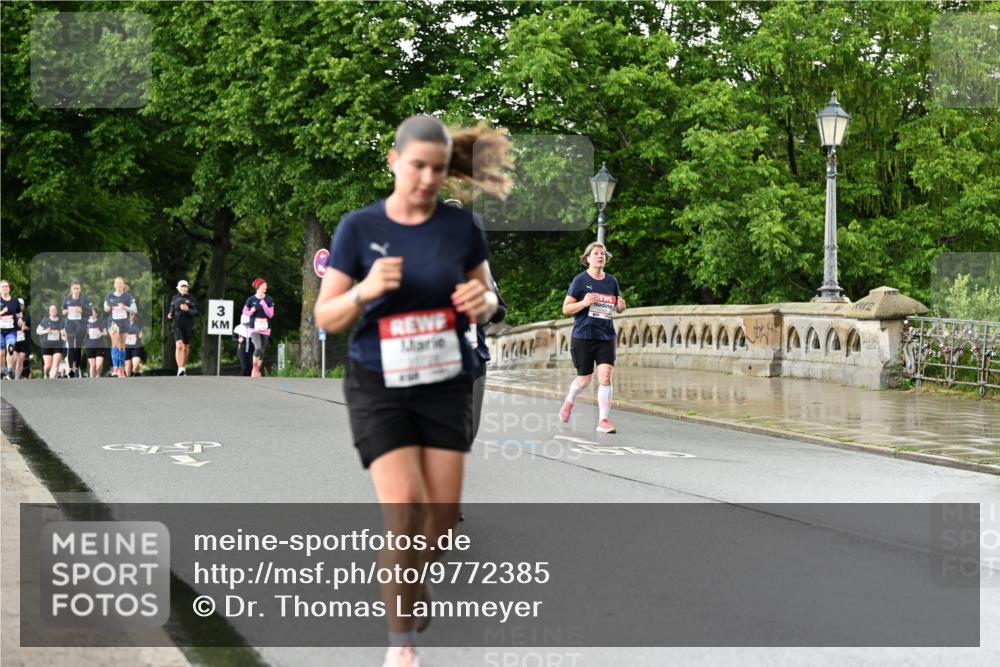 14.06.2026 - REWE Women's Run Dr. Thomas Lammeyer http://msf.ph/oto/9772385 14.06.2026 09:50:42 Laufen 3, 10 meine-sportfotos.de