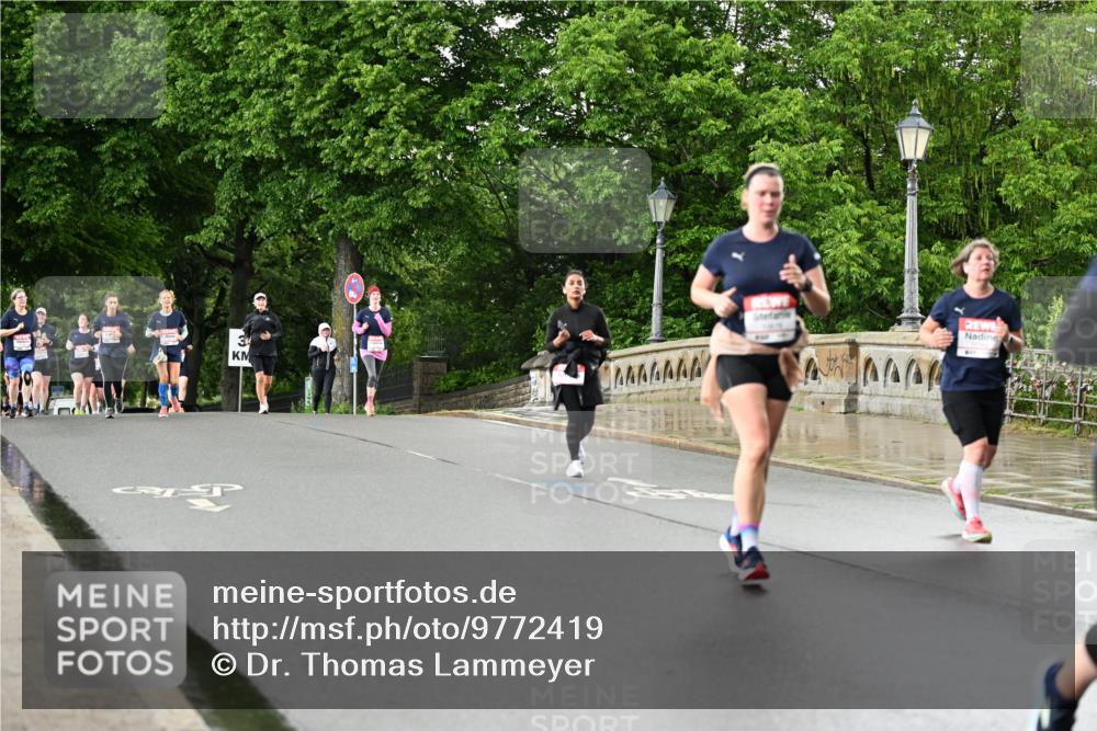 14.06.2026 - REWE Women's Run Dr. Thomas Lammeyer http://msf.ph/oto/9772419 14.06.2026 09:50:45 Laufen  meine-sportfotos.de