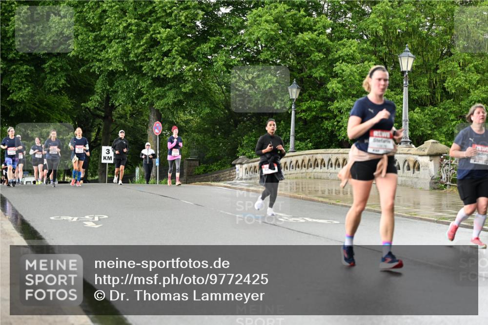 14.06.2026 - REWE Women's Run Dr. Thomas Lammeyer http://msf.ph/oto/9772425 14.06.2026 09:50:45 Laufen 3 meine-sportfotos.de