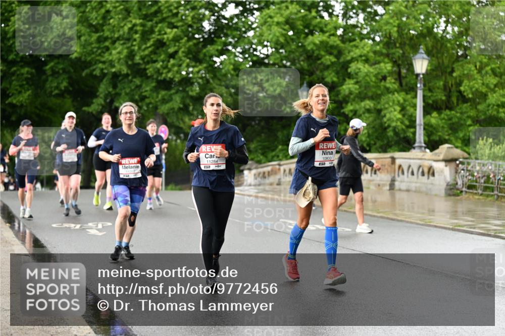 14.06.2026 - REWE Women's Run Dr. Thomas Lammeyer http://msf.ph/oto/9772456 14.06.2026 09:50:53 Laufen 11284, 57, 10800 meine-sportfotos.de