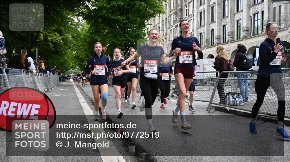 14.06.2026 - REWE Women's Run J. Mangold http://msf.ph/oto/9772519 14.06.2026 10:01:15 Ziel 10077, 10307, 10315, 10369, 10482, 10812, 10824, 10828, 10902, 10915, 10966, 11018, 11044, 11045, 11196, 11206, 11361 meine-sportfotos.de
