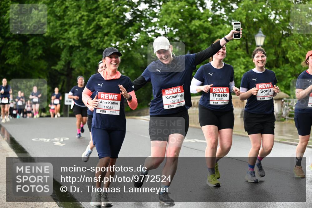 14.06.2026 - REWE Women's Run Dr. Thomas Lammeyer http://msf.ph/oto/9772524 14.06.2026 09:50:58 Laufen 11083, 7, 10208, 7, 11405, 10886, 7 meine-sportfotos.de