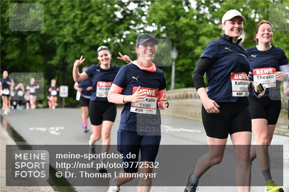 14.06.2026 - REWE Women's Run Dr. Thomas Lammeyer http://msf.ph/oto/9772532 14.06.2026 09:50:58 Laufen 11083, 7, 10208, 11405 meine-sportfotos.de