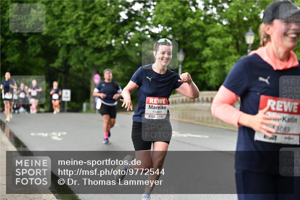 14.06.2026 - REWE Women's Run Dr. Thomas Lammeyer http://msf.ph/oto/9772544 14.06.2026 09:50:59 Laufen 10692, 7, 1083 meine-sportfotos.de