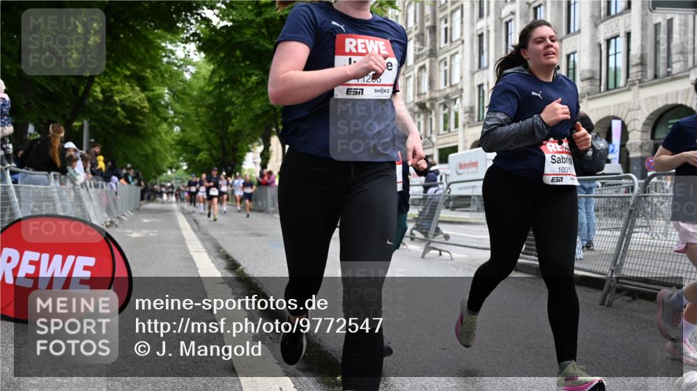 14.06.2026 - REWE Women's Run J. Mangold http://msf.ph/oto/9772547 14.06.2026 10:01:18 Ziel 10077, 10307, 10315, 10482, 10812, 10824, 10828, 10915, 10966, 11018, 11044, 11045, 11206, 11361 meine-sportfotos.de