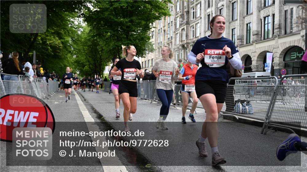 14.06.2026 - REWE Women's Run J. Mangold http://msf.ph/oto/9772628 14.06.2026 10:01:33 Ziel 10320, 10431, 10495, 10521, 10817, 11038, 11039, 11041, 11078, 11139, 11225, 11285 meine-sportfotos.de