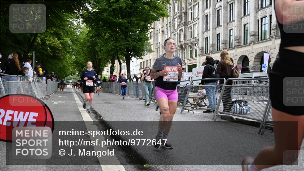 14.06.2026 - REWE Women's Run J. Mangold http://msf.ph/oto/9772647 14.06.2026 10:01:35 Ziel 10431, 10521, 10817, 11038, 11039, 11041, 11139, 11180, 11225, 11285, 11506 meine-sportfotos.de