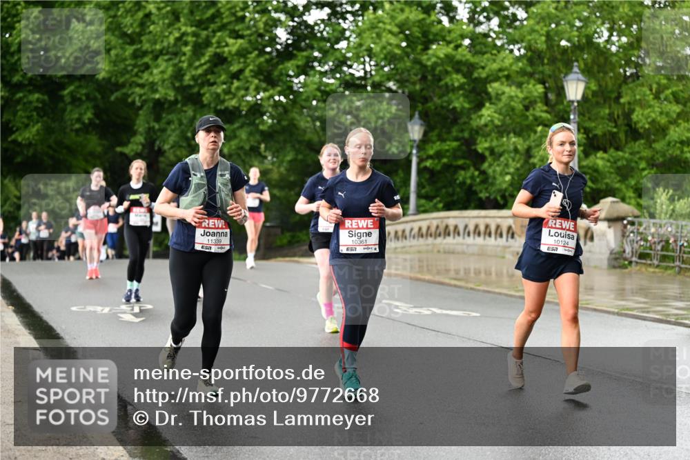 14.06.2026 - REWE Women's Run Dr. Thomas Lammeyer http://msf.ph/oto/9772668 14.06.2026 09:51:08 Laufen 11339, 10361, 10124 meine-sportfotos.de