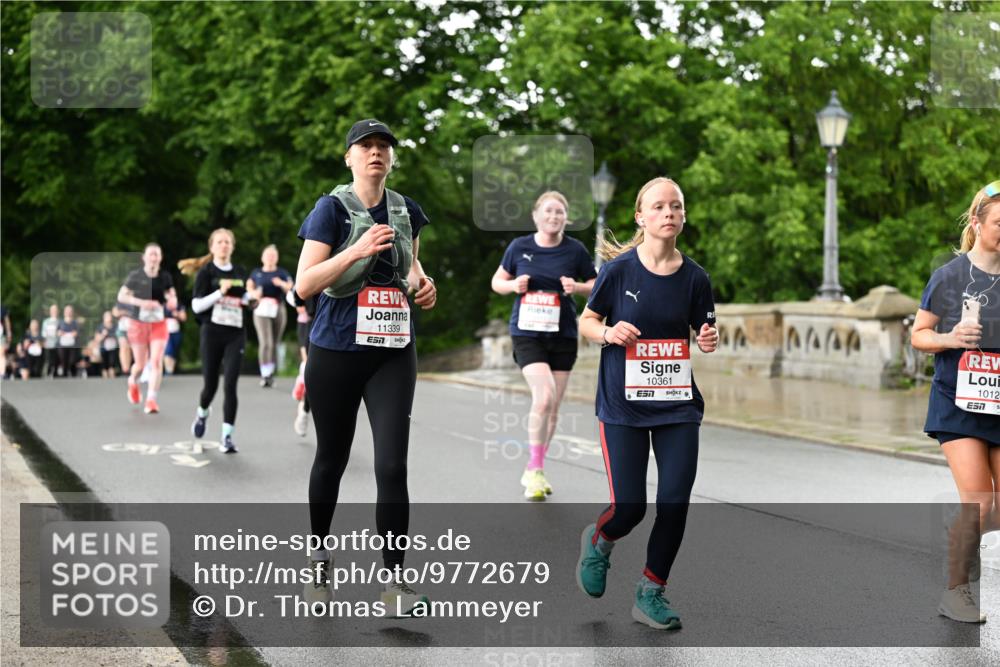 14.06.2026 - REWE Women's Run Dr. Thomas Lammeyer http://msf.ph/oto/9772679 14.06.2026 09:51:09 Laufen 11339, 10361, 7, 1012, 7 meine-sportfotos.de