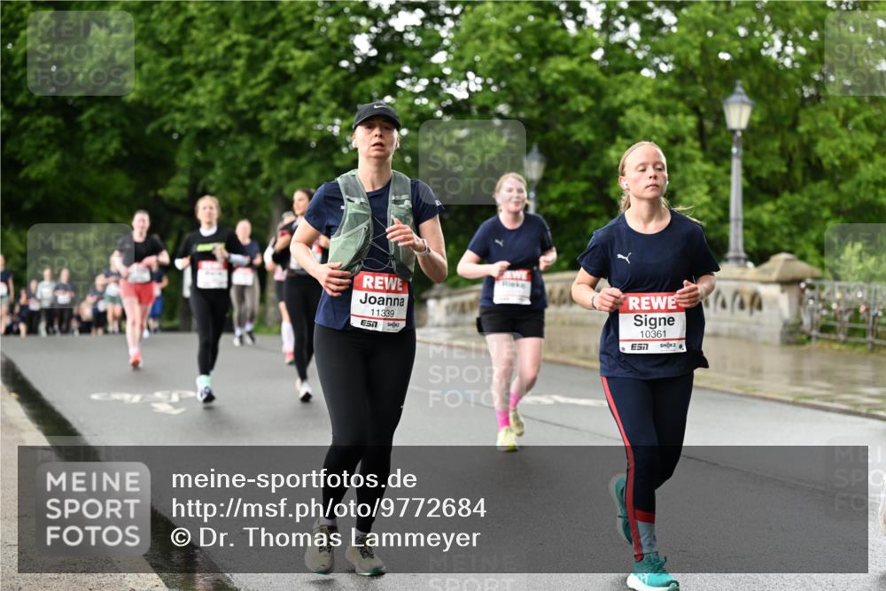14.06.2026 - REWE Women's Run Dr. Thomas Lammeyer http://msf.ph/oto/9772684 14.06.2026 09:51:09 Laufen 11339, 10361, 7 meine-sportfotos.de