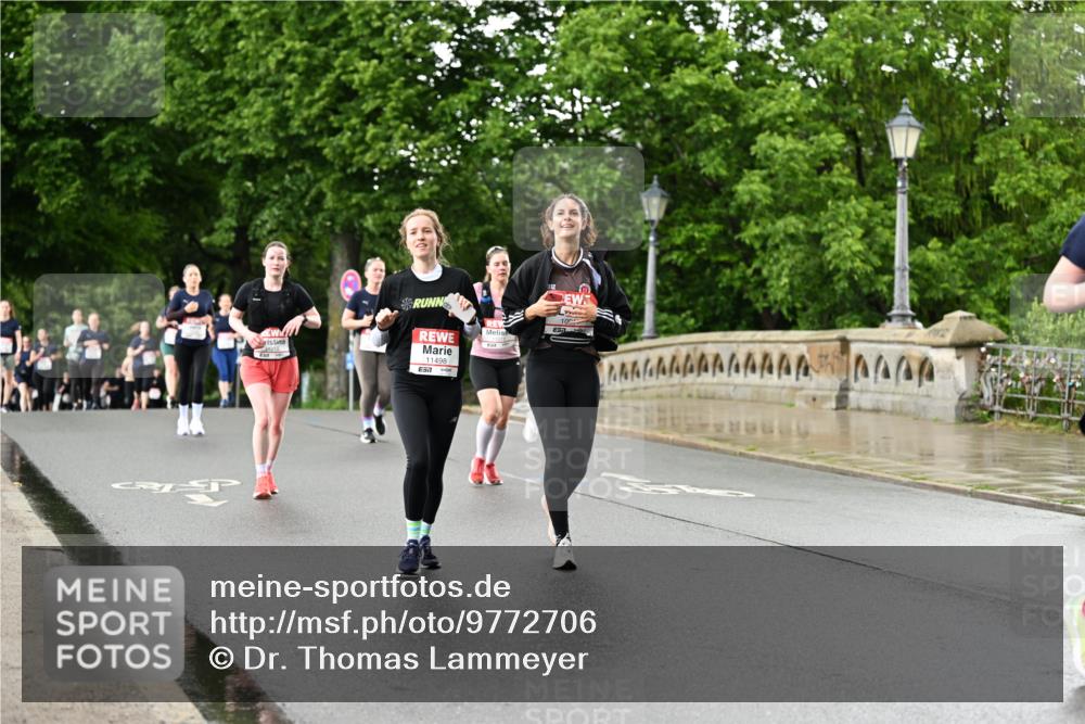 14.06.2026 - REWE Women's Run Dr. Thomas Lammeyer http://msf.ph/oto/9772706 14.06.2026 09:51:11 Laufen 11498, 57 meine-sportfotos.de