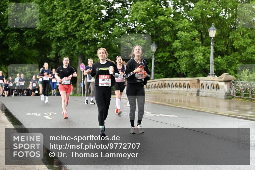 14.06.2026 - REWE Women's Run Dr. Thomas Lammeyer http://msf.ph/oto/9772707 14.06.2026 09:51:11 Laufen 10917, 11498, 7 meine-sportfotos.de
