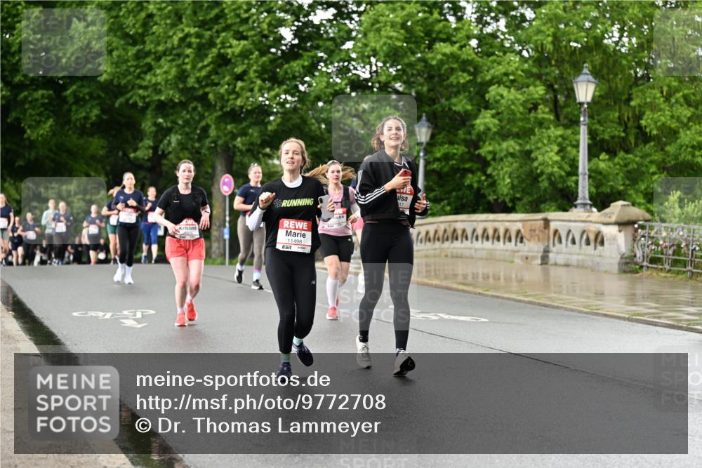 14.06.2026 - REWE Women's Run Dr. Thomas Lammeyer http://msf.ph/oto/9772708 14.06.2026 09:51:12 Laufen 11498, 57, 17 meine-sportfotos.de