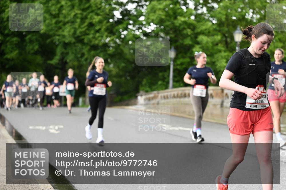 14.06.2026 - REWE Women's Run Dr. Thomas Lammeyer http://msf.ph/oto/9772746 14.06.2026 09:51:15 Laufen 11219, 7 meine-sportfotos.de