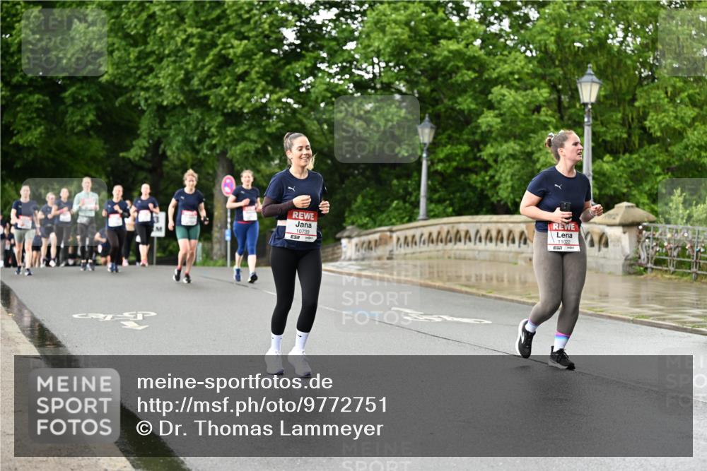 14.06.2026 - REWE Women's Run Dr. Thomas Lammeyer http://msf.ph/oto/9772751 14.06.2026 09:51:16 Laufen 10739, 11022 meine-sportfotos.de